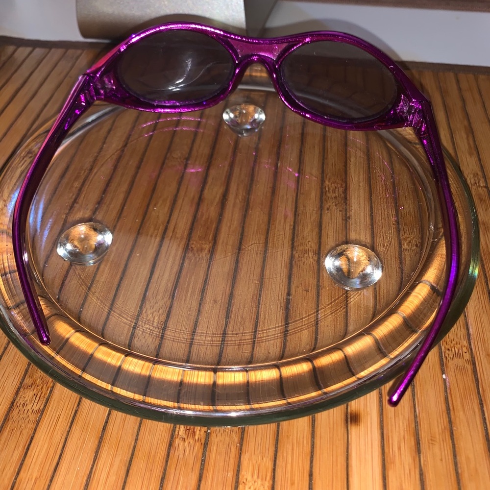 Vintage Purple‎ Sunglasses - Picture 5 of 7
